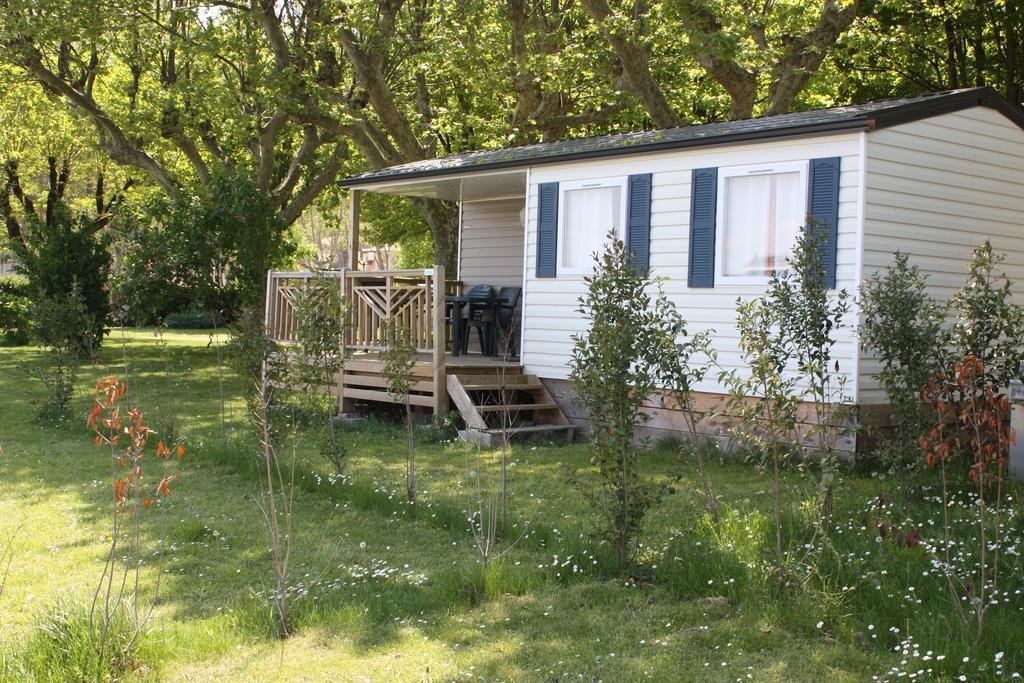 Camping Le Rhone Tournon-sur-Rhone Room photo